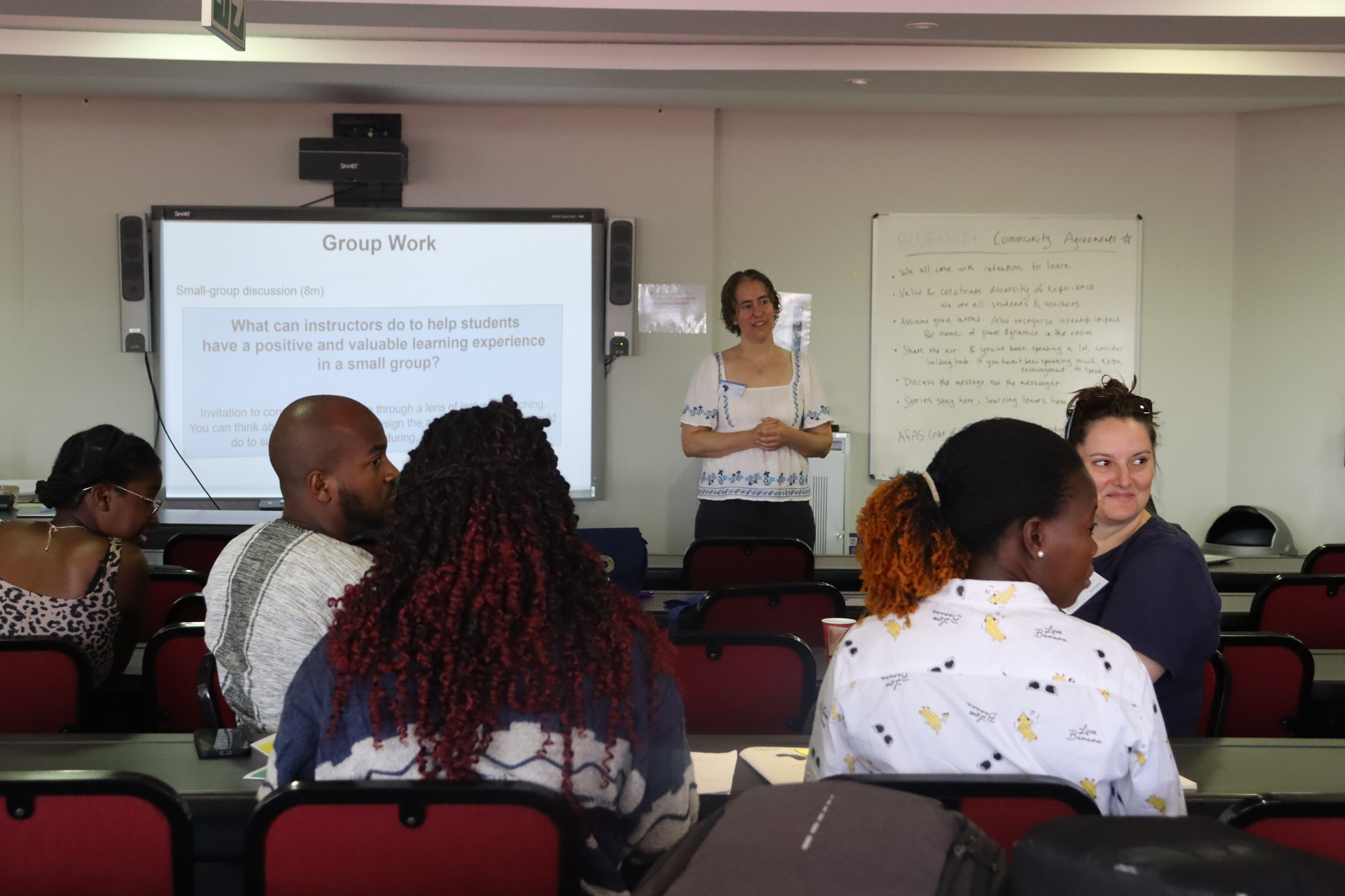 Dr. Linda Strubbe leads a discussion about how to use group work in teaching astronomy.